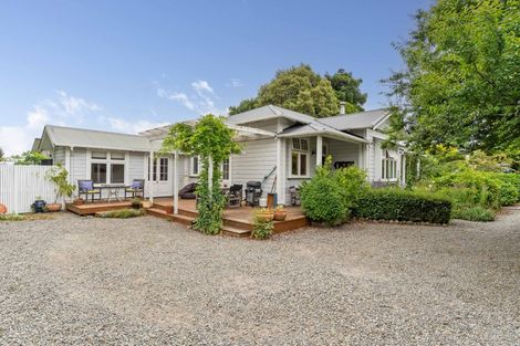 Photo of property in 270 High Street North, Carterton, 5713