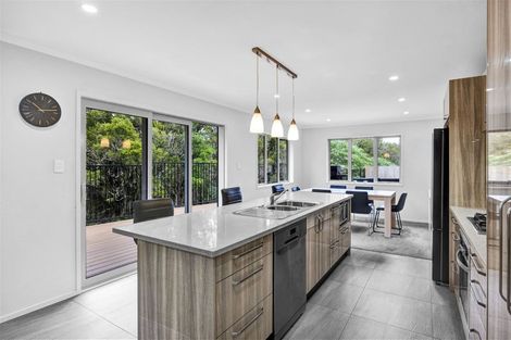 Photo of property in 66 Cyrus Street, Whalers Gate, New Plymouth, 4310