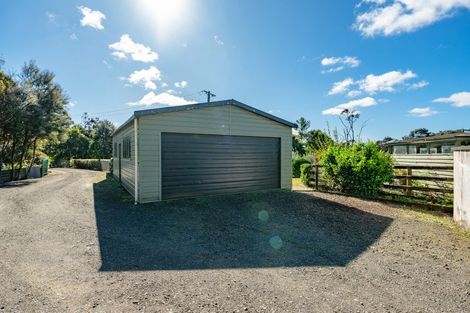 Photo of property in 58 Arrowsmith Road, Waitakere, Henderson, 0782