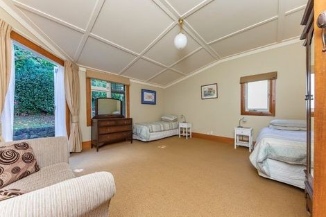 Photo of property in 27 Jubilee Avenue, Devonport, Auckland, 0624