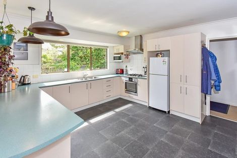 Photo of property in 15a Arthur Road, Hillpark, Auckland, 2102