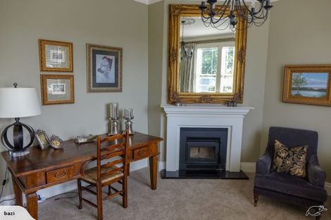 Photo of property in 10 Dixon Street, Carterton, 5713