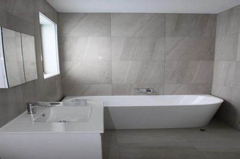 Photo of property in 38b Emerald Hill Drive, Birchville, Upper Hutt, 5018