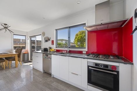 Photo of property in 11 Wynyard Crescent, Tamatea, Napier, 4112