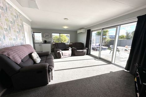 Photo of property in 2/64 Glengarry Crescent, Glengarry, Invercargill, 9810