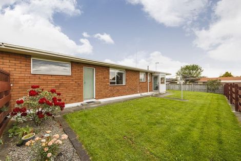 Photo of property in 2a Shelton Place, Feilding, 4702
