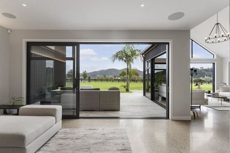 Photo of property in 5 Rossbern Lane, Clevedon, Papakura, 2585