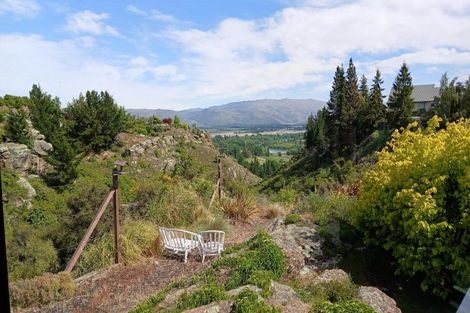 Photo of property in 10b Lanes Road, Bridge Hill, Alexandra, 9320