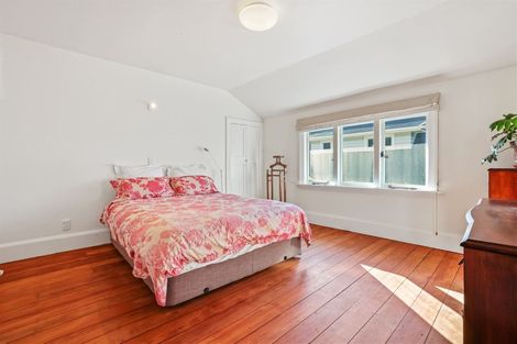 Photo of property in 6 Menzies Street, Sumner, Christchurch, 8081