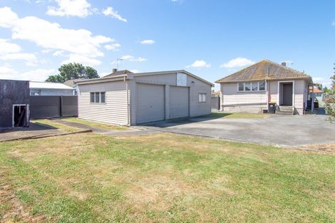 Photo of property in 10 Thames Street, Roslyn, Palmerston North, 4414