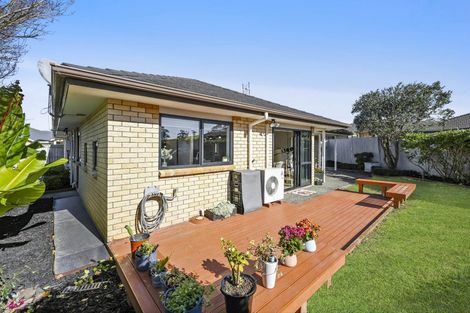 Photo of property in 4 Shankill Place, East Tamaki, Auckland, 2013