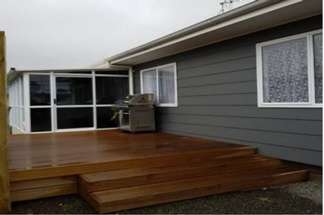 Photo of property in 2/434 Gloucester Street, Taradale, Napier, 4112