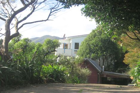 Photo of property in 7 Nikau Road, Point Howard, Lower Hutt, 5013