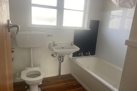 Photo of property in 1/14 Totara Street, Trentham, Upper Hutt, 5018