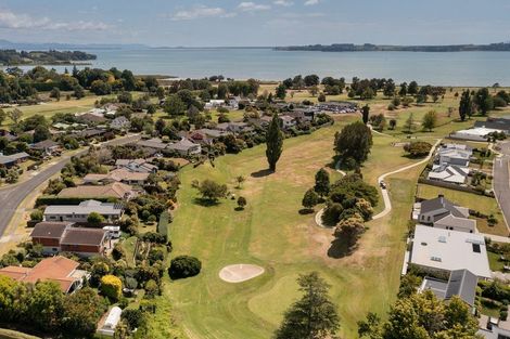 Photo of property in 46 Links View Drive, Omokoroa, 3114