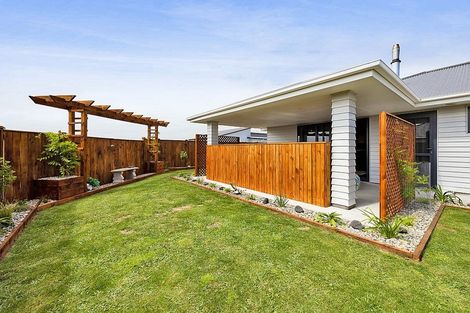 Photo of property in 50 County Drive, Hawera, 4610