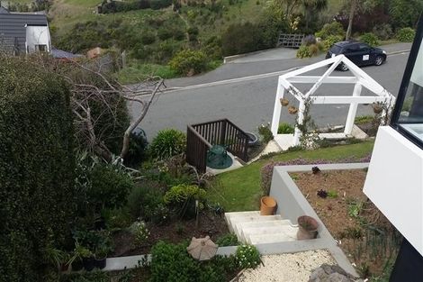 Photo of property in 20 Drayton Drive, Mount Pleasant, Christchurch, 8081