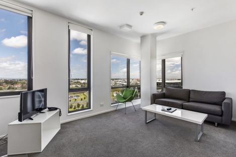 Photo of property in Twin Towers, 1007/17 Putney Way, Manukau, Auckland, 2104