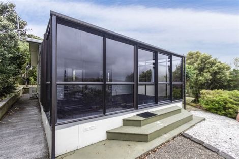 Photo of property in 151 Mark Avenue, Grenada Village, Wellington, 6037