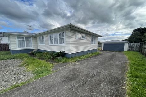 Photo of property in 496 Don Buck Road, Massey, Auckland, 0614