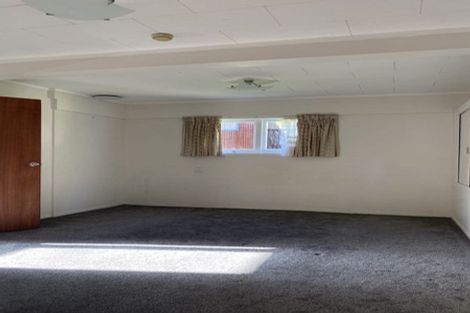 Photo of property in 66 Mayfair Crescent, Mairangi Bay, Auckland, 0630