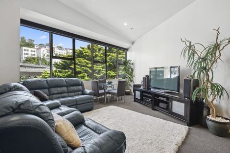 Photo of property in Hume House, 152ub The Terrace, Wellington Central, Wellington, 6011