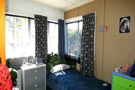 Photo of property in 58 Brougham Street, Westport, 7825