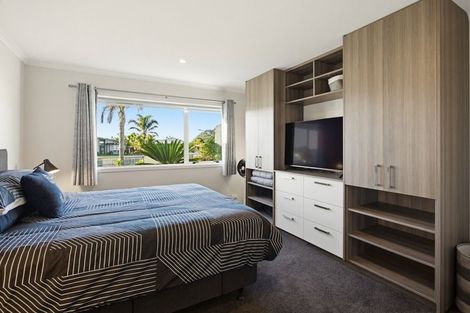 Photo of property in 28 Tairua Palms Place, Tairua, 3508