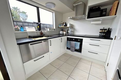 Photo of property in 626 Te Atatu Road, Te Atatu Peninsula, Auckland, 0610