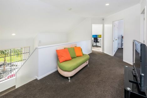 Photo of property in 8 Highgate Place, Somerville, Auckland, 2014