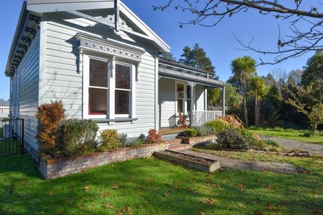 Photo of property in 55 Costley Street, Carterton, 5713