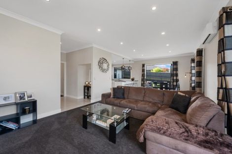 Photo of property in 16 Rigg Place, Flagstaff, Hamilton, 3210