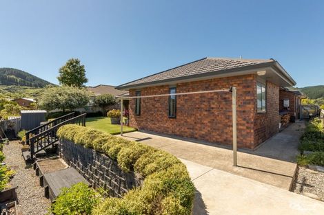 Photo of property in 94 Kirton Drive, Riverstone Terraces, Upper Hutt, 5018