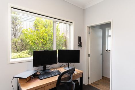 Photo of property in 114a Helston Road, Paparangi, Wellington, 6037