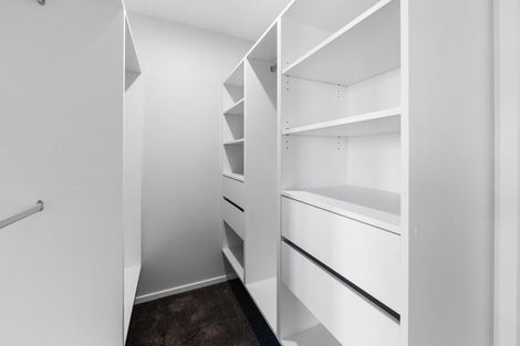 Photo of property in 307a Mount Pleasant Road, Mount Pleasant, Christchurch, 8081