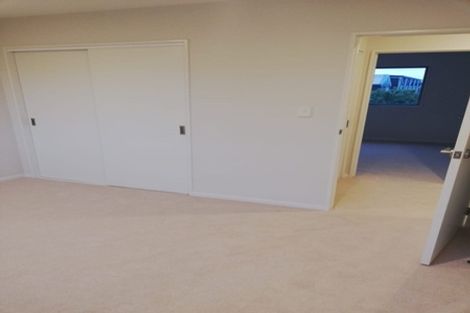 Photo of property in 4035c Great North Road, Glen Eden, Auckland, 0602