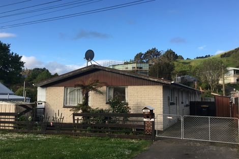 Photo of property in 13a Greenacres Street, Macandrew Bay, Dunedin, 9014
