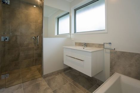 Photo of property in 1/4 Payling Lane, Mairehau, Christchurch, 8052