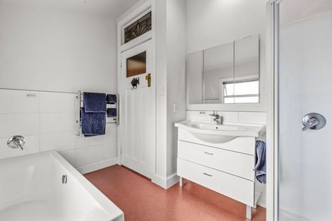 Photo of property in 17 Higgins Street, Marewa, Napier, 4110