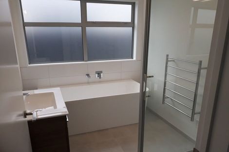 Photo of property in 62 Manakura Street, Russley, Christchurch, 8042