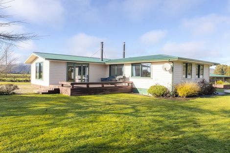 Photo of property in 7 Somerville Road, Mawheraiti, Reefton, 7895