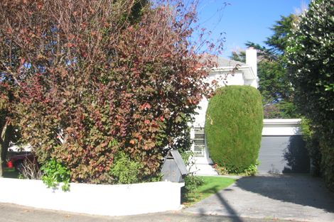 Photo of property in 28 Marina Grove, Hutt Central, Lower Hutt, 5010