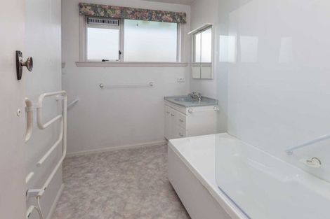 Photo of property in 309 Waimairi Road, Ilam, Christchurch, 8041