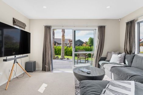 Photo of property in 16 Cole Thomas Place, Huntington, Hamilton, 3210