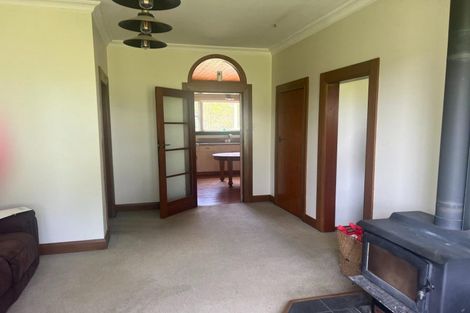 Photo of property in 923 Oporae Road, Waione, Dannevirke, 4971