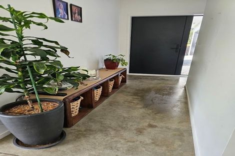 Photo of property in 2 Serene Place, Gulf Harbour, Whangaparaoa, 0930