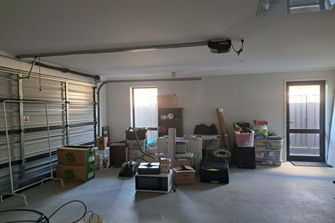 Photo of property in 28 Raynor Crescent, Pyes Pa, Tauranga, 3112