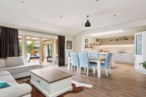 Photo of property in 10 Juniper Way, Prebbleton, 7604