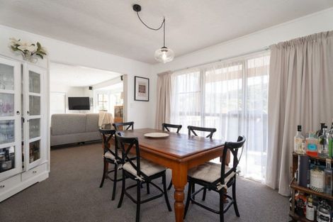 Photo of property in 9 Lakewood Avenue, Churton Park, Wellington, 6037