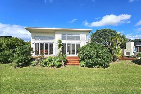 Photo of property in 143 The Fairway, Matarangi, Whitianga, 3592